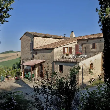 Farm stay Agriturismo Podere Olivello In Val D'orcia Montalcino